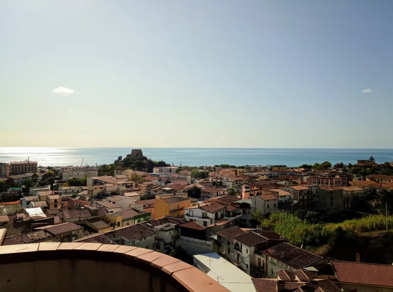 1 bedroom apartment  Scalea, Italy