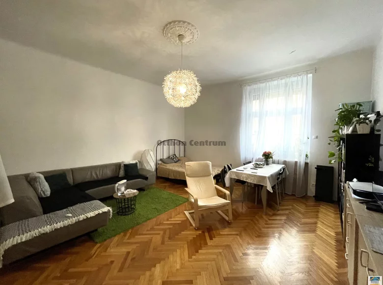 Mieszkanie 2 pokoi 59 m² Budapeszt, Węgry