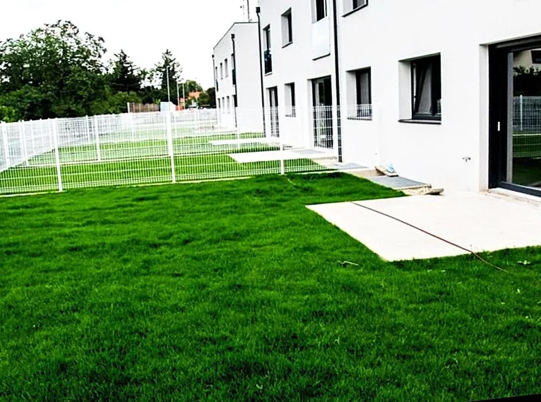 Wohnung 4 zimmer  Strasshof an der Nordbahn, Österreich