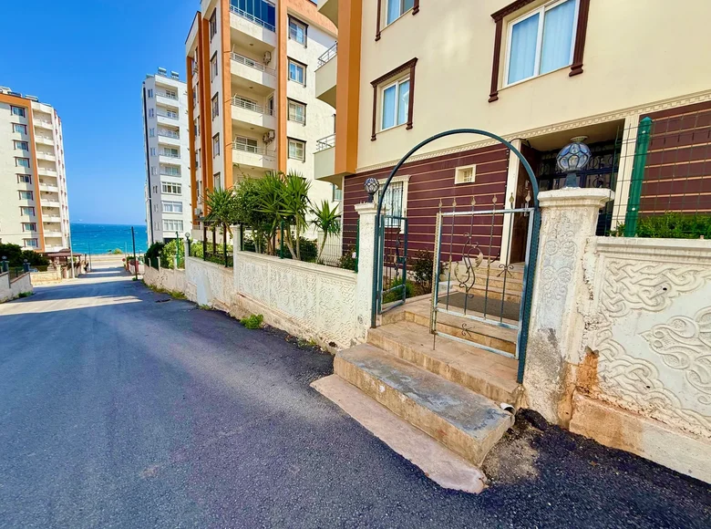 Apartamento 2 habitaciones 65 m² Mezitli, Turquía