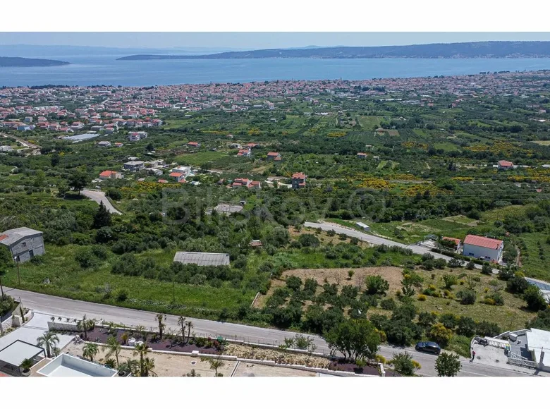 Parcelas 4 800 m² Kastel Novi, Croacia