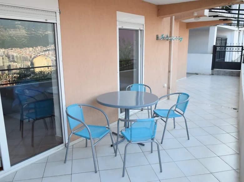 Appartement 3 chambres  Budva, Monténégro