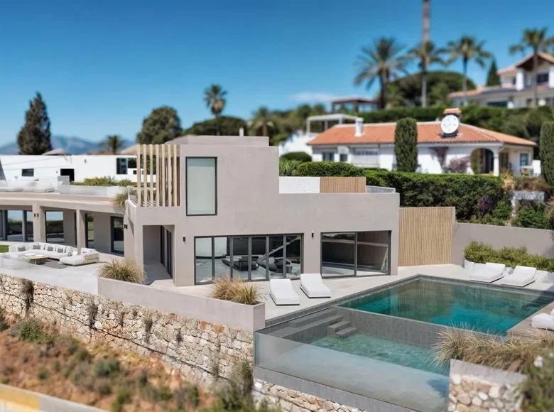 4 bedroom house  Marbella, Spain