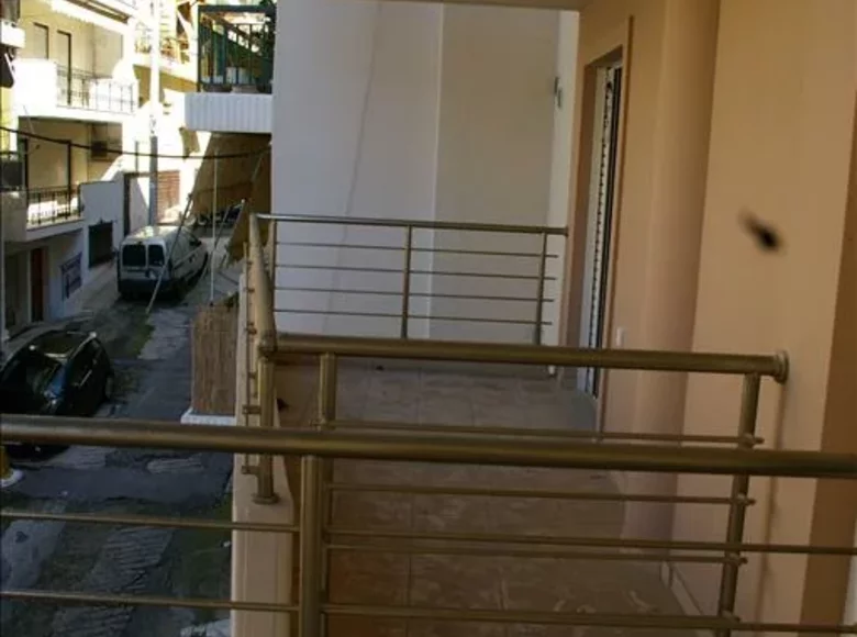 Mieszkanie 3 pokoi  Pireus, Grecja