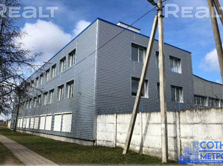 Manufacture 1 000 m² in Maladzyechna, Belarus