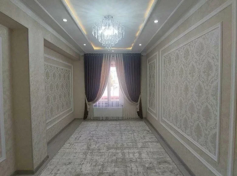 Kvartira 3 xonalar 86 m² Samarqandda