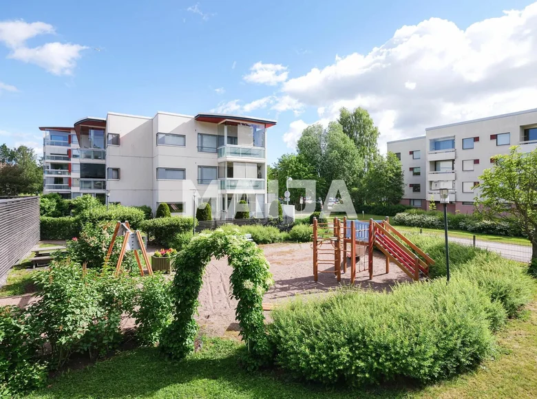 2 bedroom apartment 66 m² Helsinki sub-region, Finland