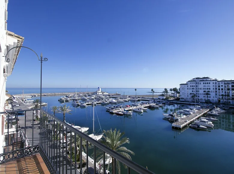 Penthouse 5 Zimmer 185 m² Manilva, Spanien