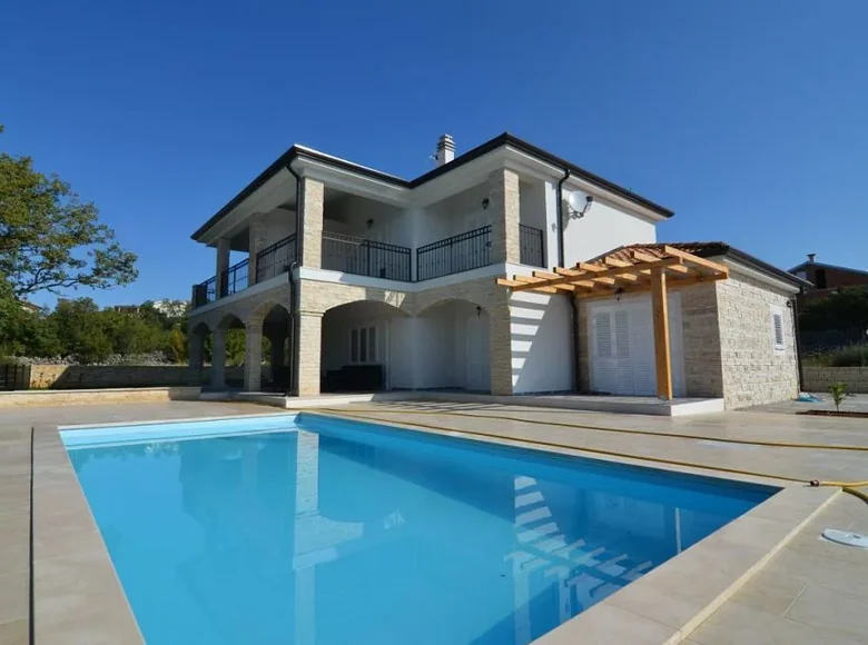 4 bedroom Villa 209 m² Krk, Croatia