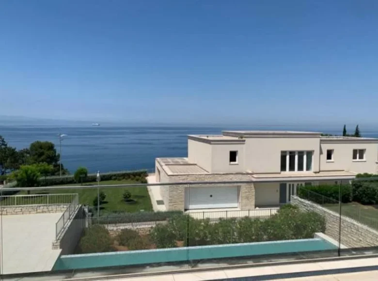 3 bedroom villa 817 m² Umag, Croatia