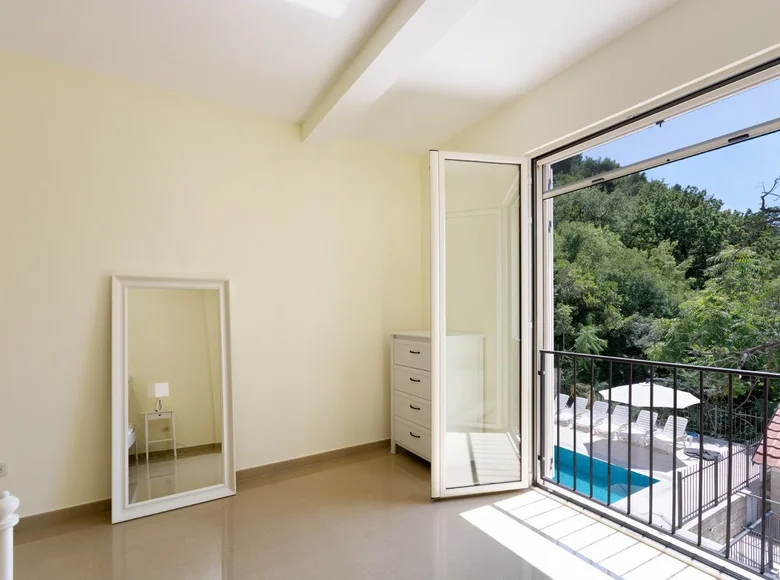6-Schlafzimmer-Villa 1 000 m² Montenegro, Montenegro
