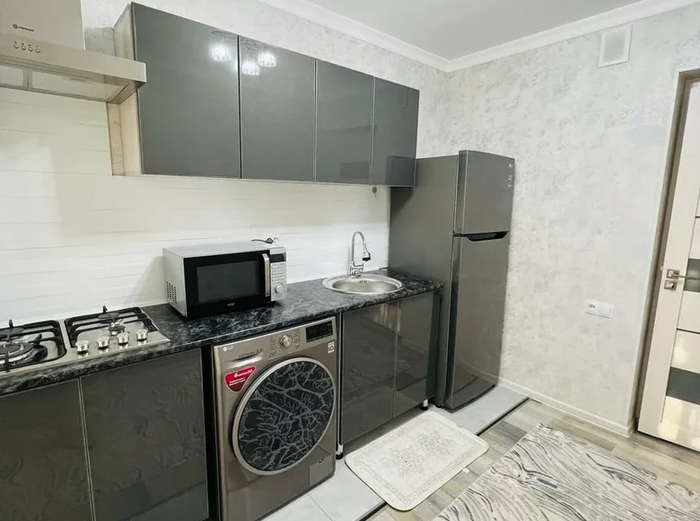 Kvartira 1 xona 28 m² Toshkentda