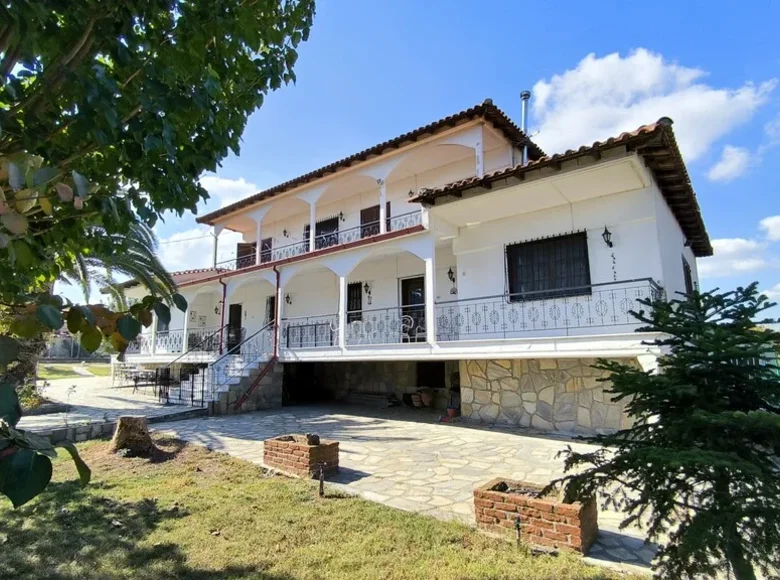 Townhouse 10 bedrooms 360 m² Sfendami, Greece