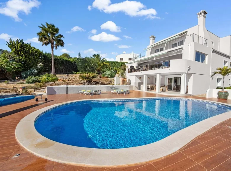 Villa de tres dormitorios 327 m² Carvoeiro, Portugal