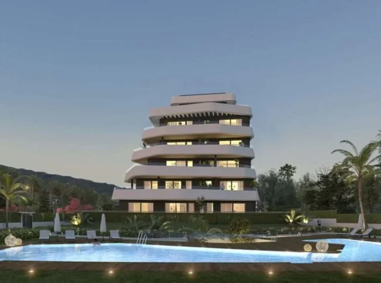 2 bedroom apartment 92 m² Torremolinos, Spain