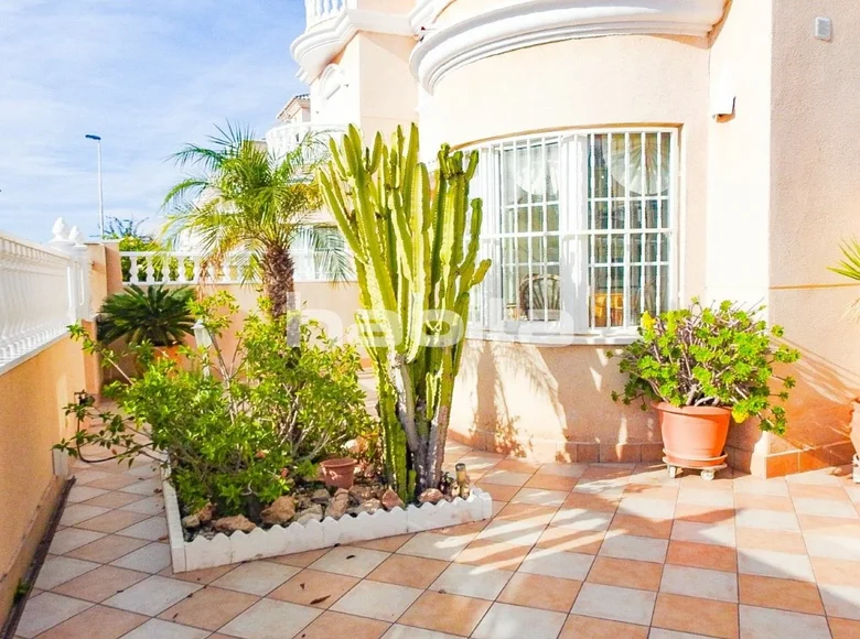 3 bedroom house 96 m² Torrevieja, Spain