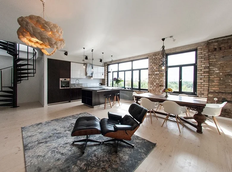 Квартира 4 спальни 164 м² Рига, Латвия