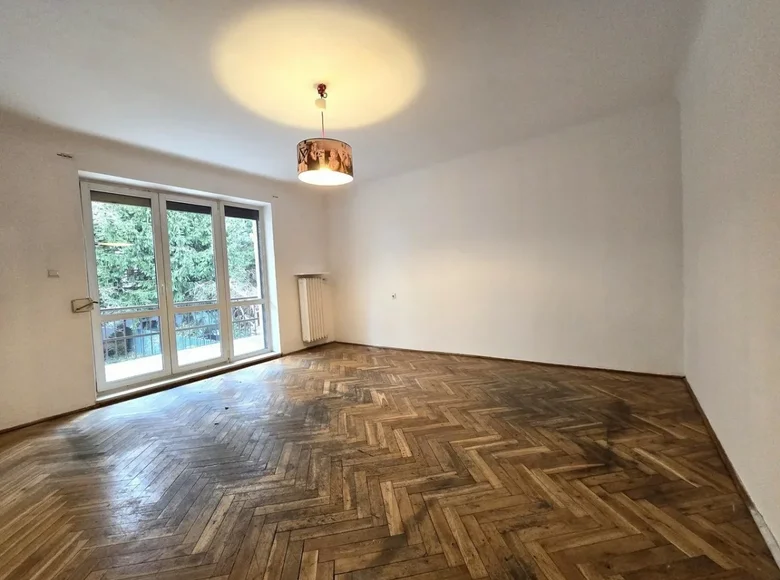 Квартира 100 м² Варшава, Польша