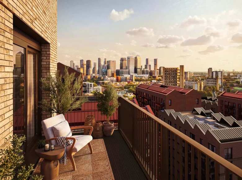 2 bedroom apartment 67 m² London, United Kingdom