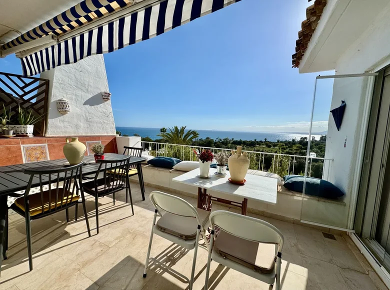 Penthouse 3 pokoi  Rio Real, Hiszpania