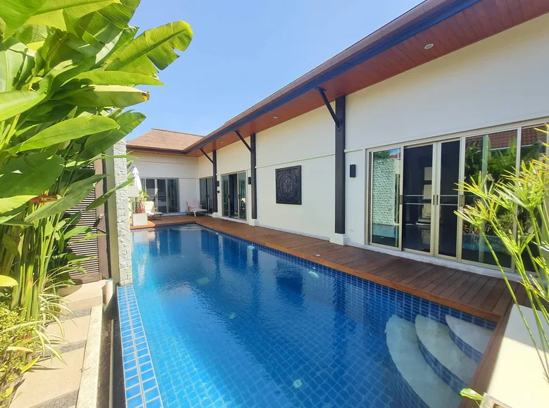 4 bedroom Villa 311 m² Phuket, Thailand