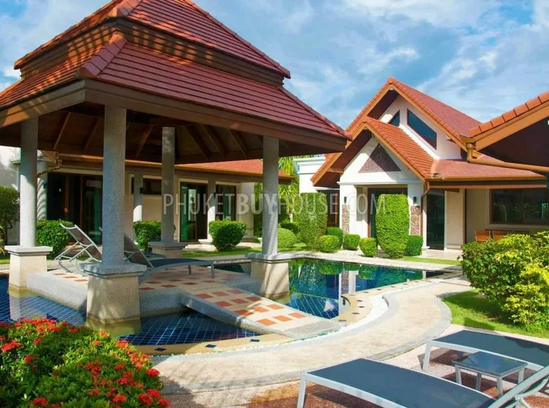 3 bedroom villa 250 m² Phuket, Thailand