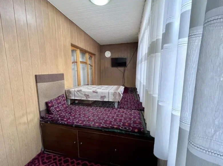 Kvartira 3 xonalar 70 m² Toshkentda