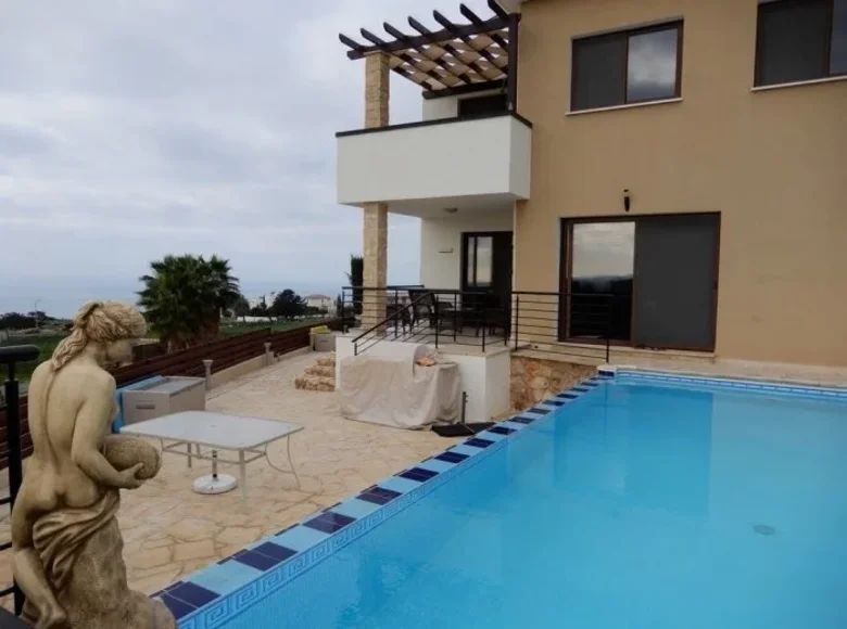 Casa 3 habitaciones 140 m² Peyia, Chipre
