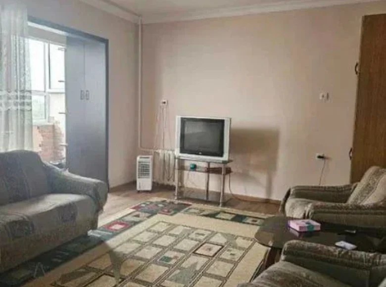 Kvartira 2 xonalar 60 m² Beshkurganda