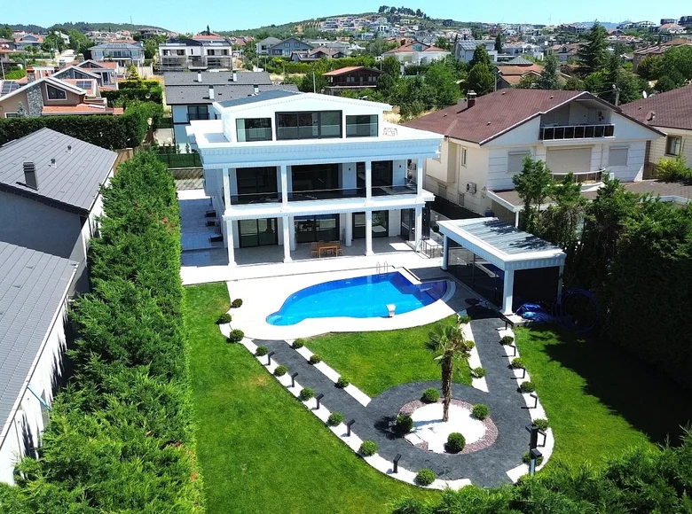 Вилла 8 комнат 1 100 м², Турция