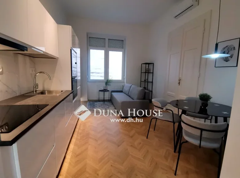 Apartment 52 m² Budapest, Hungary