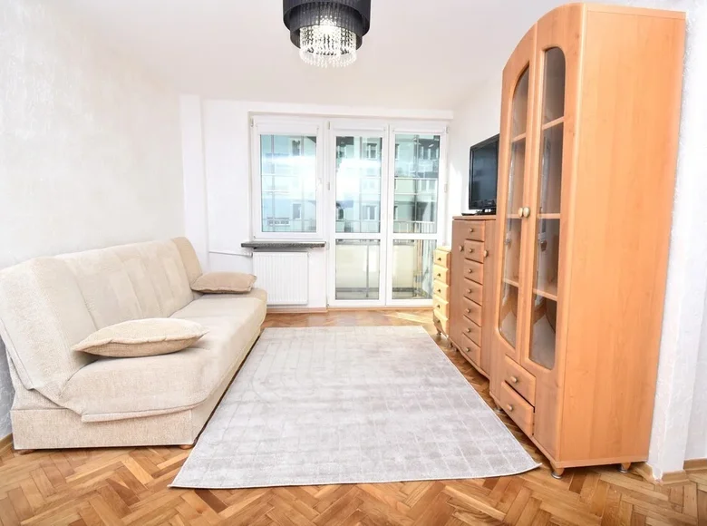 2 room apartment 38 m² in Warsaw, Poland