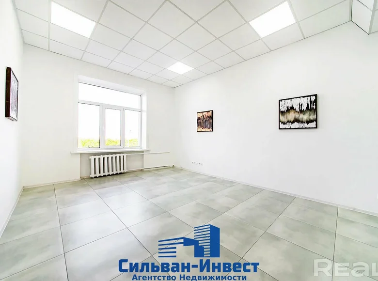 Büro 29 m² Minsk, Weißrussland