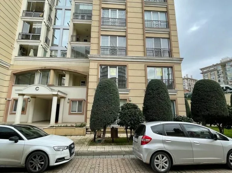 Kondominium 3 zimmer 140 m² Esenyurt, Türkei