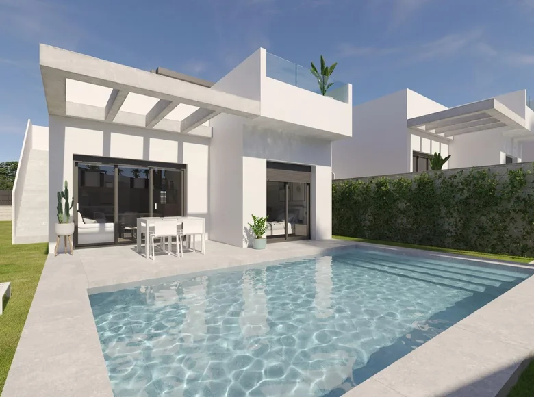 Villa de tres dormitorios 103 m² Almoradi, España