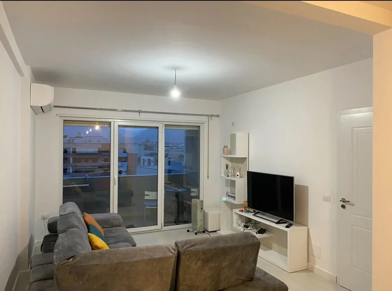 Apartamento 3 habitaciones 97 m² Condado de Tirana, Albania