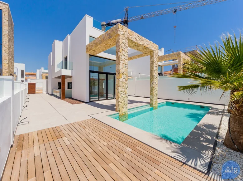 Willa 4 pokoi 202 m² Torrevieja, Hiszpania