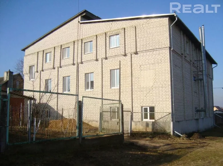 Manufacture 641 m² in Maladzyechna, Belarus