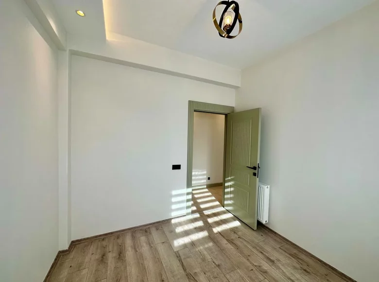 Mieszkanie 4 pokoi 160 m² Mersin, Turcja