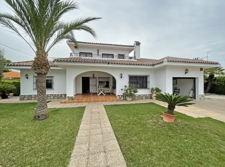 Villa 4 chambres 266 m² Orihuela, Espagne