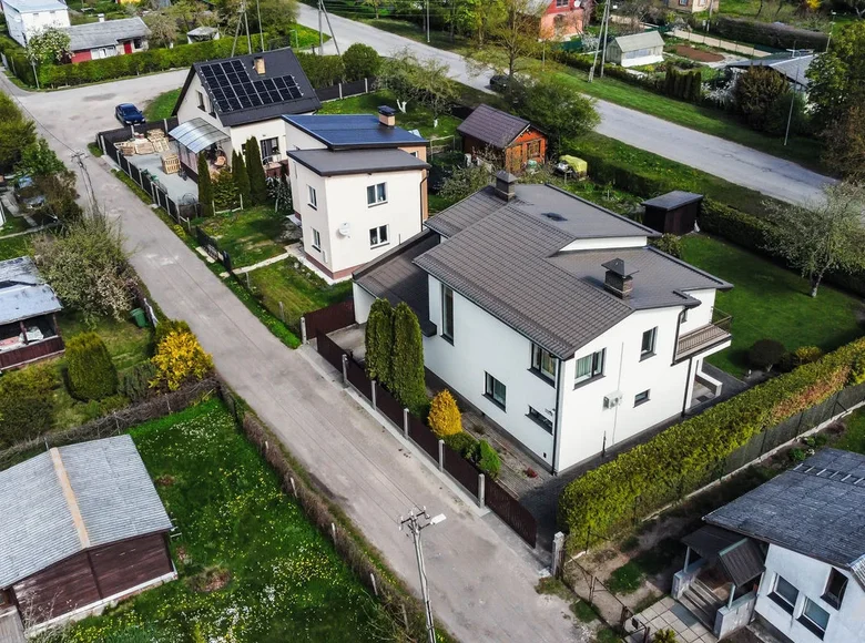 Haus 5 zimmer 230 m² Carnikavas pagasts, Lettland