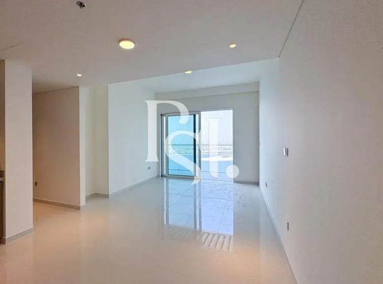 Mieszkanie 2 pokoi 128 m² Dubaj, Emiraty Arabskie