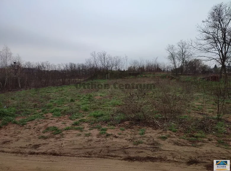 Land 885 m² Hajdusamson, Hungary