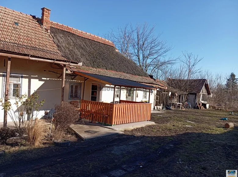 Dom 3 pokoi 69 m² Koemlo, Węgry