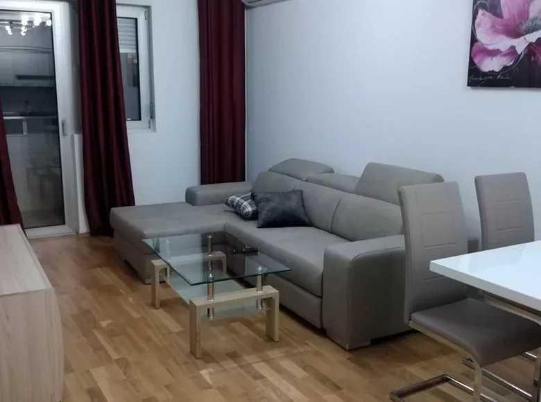 Mieszkanie 2 pokoi 55 m² Budva, Czarnogóra