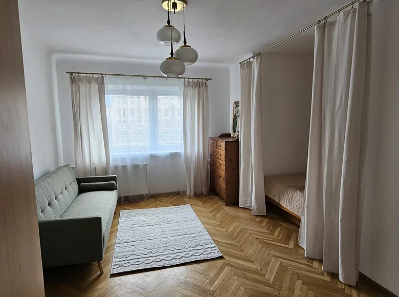 2 room apartment 45 m² in Warsaw, Poland