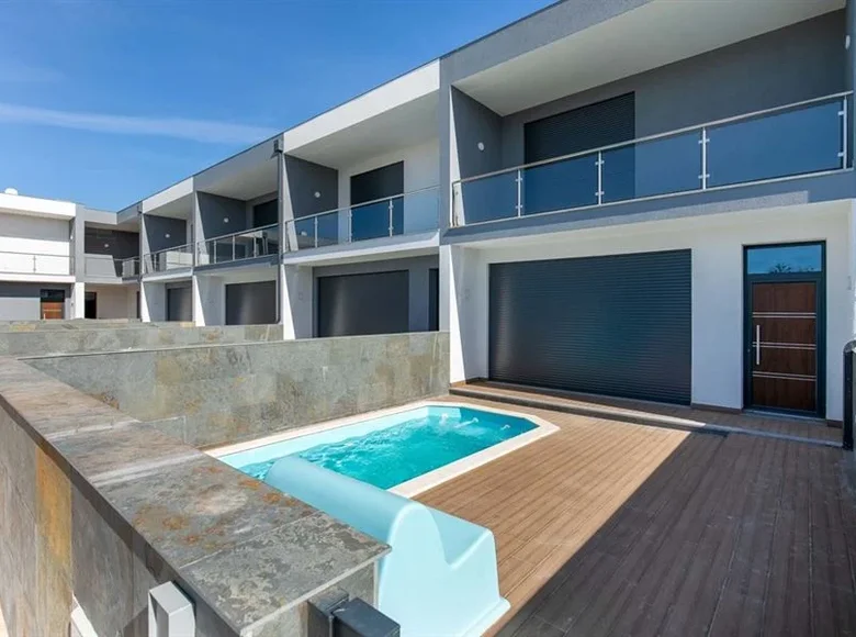 Kawalerka 4 pokoi 222 m² Albufeira, Portugalia