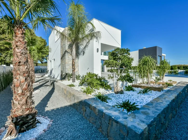 Villa de 4 dormitorios 450 m² Calpe, España