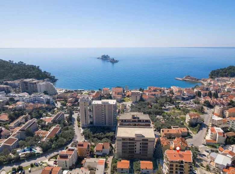 3 bedroom apartment 152 m² Petrovac na Moru, Montenegro