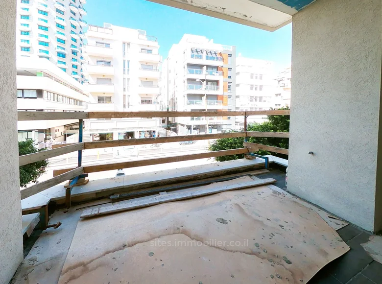 Mieszkanie 3 pokoi 77 m² Herzliya, Izrael